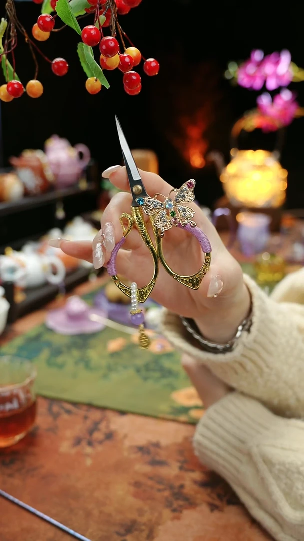 【闪购商品】紫色蝴蝶茶袋小剪刀