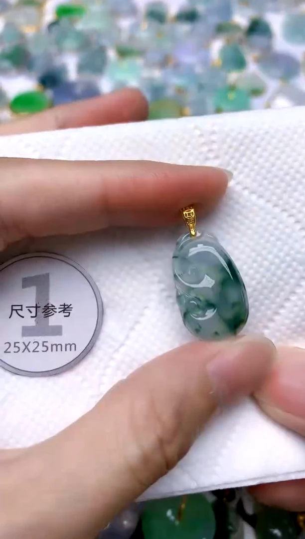 颈饰银S925镶嵌翡翠天然A货翡翠