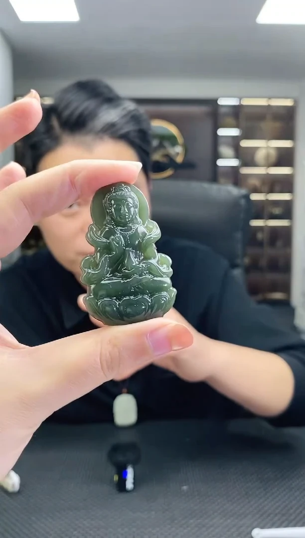 颈饰未镶嵌和田玉飘带观音-带链子