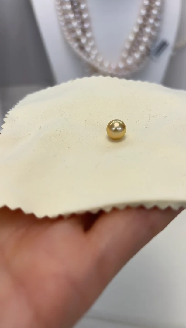 【闪购商品】海水珍珠颈饰18K金镶嵌路路通吊坠