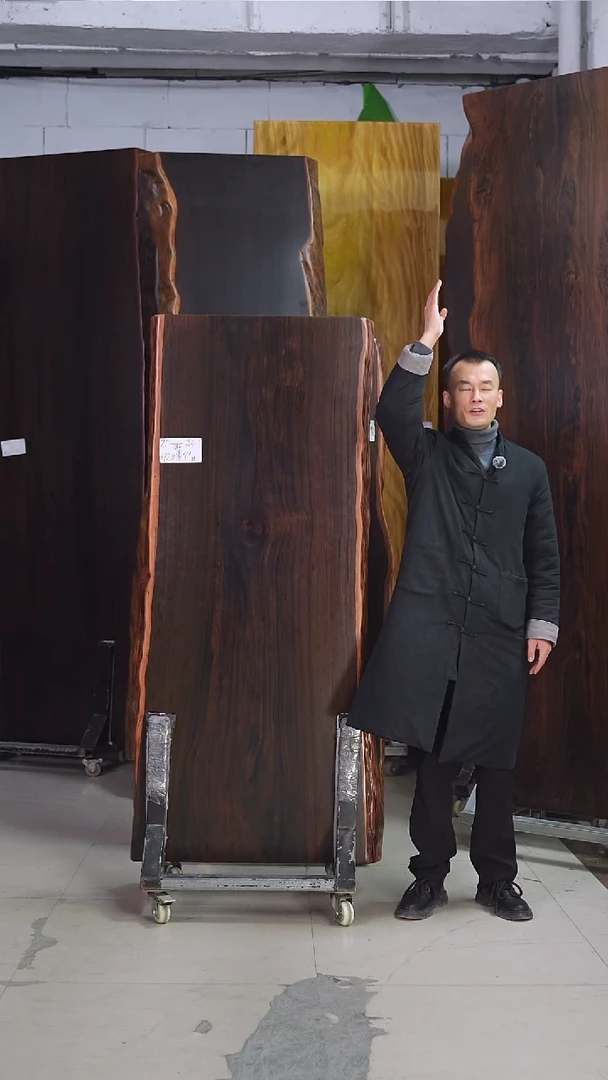 ZT-154大叶紫檀172*75*7.8加黑三角支架*2