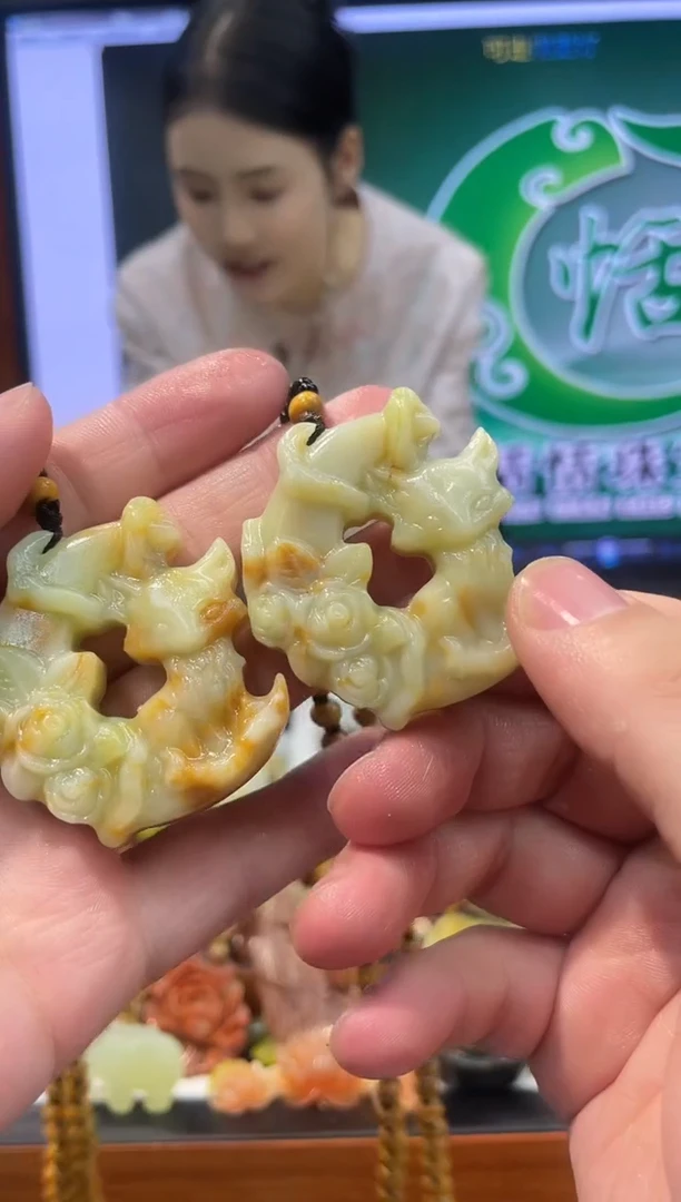 【闪购商品】岫玉吊坠未镶嵌·多样性发货*拍一发一