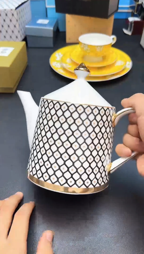 瓷片全新正品一件不留@@H1969