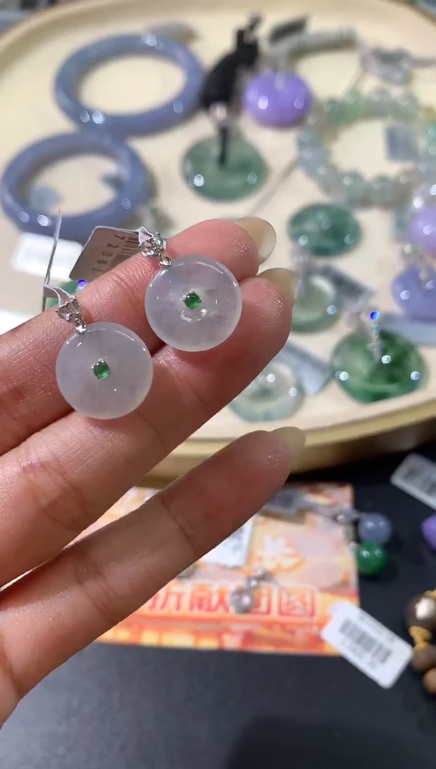 吊坠(不含链)18K金镶嵌翡翠W37|多样性发货一件980
