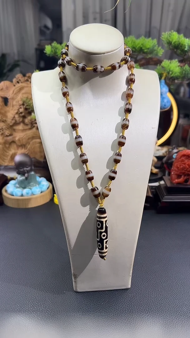 玛瑙/玉髓（覆膜）颈饰未镶嵌又**虹 X476 多样性发货其一
