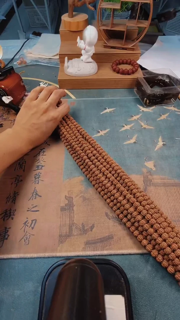 金刚菩提手串313精挑梅花8-13mm