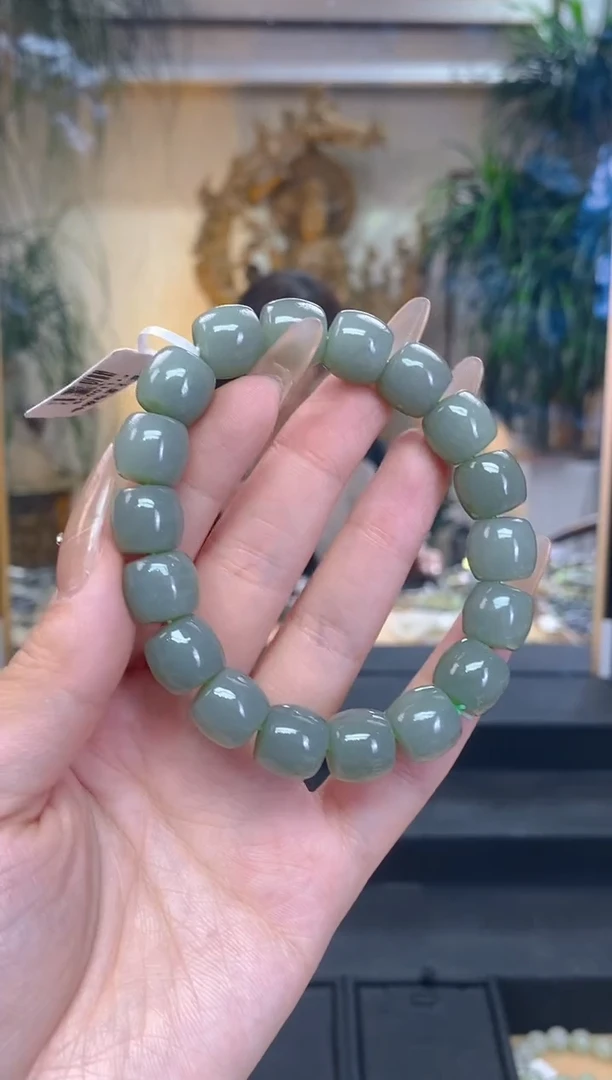 未镶嵌手串和田玉卡12