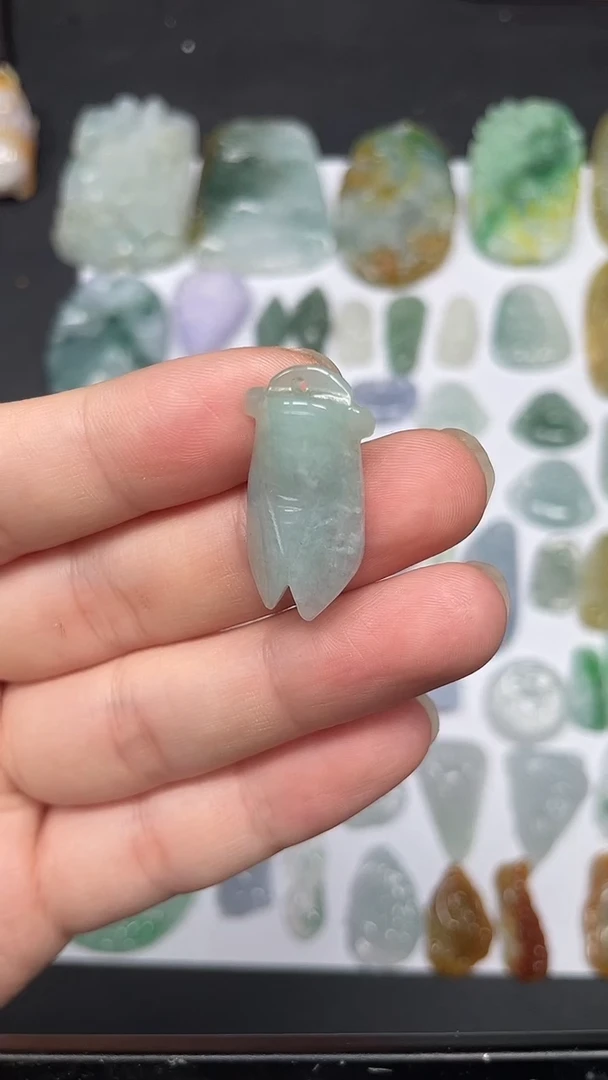 颈饰未镶嵌翡翠3