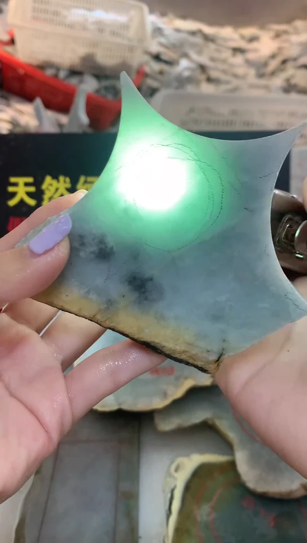 裸石翡翠0芹0翡翠珠宝364