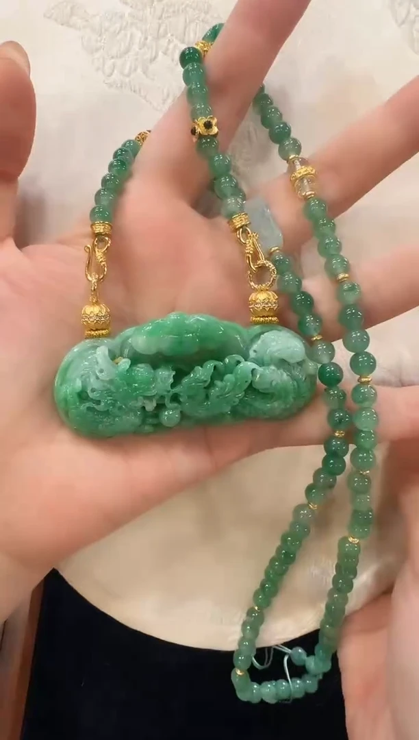 颈饰未镶嵌翡翠国风