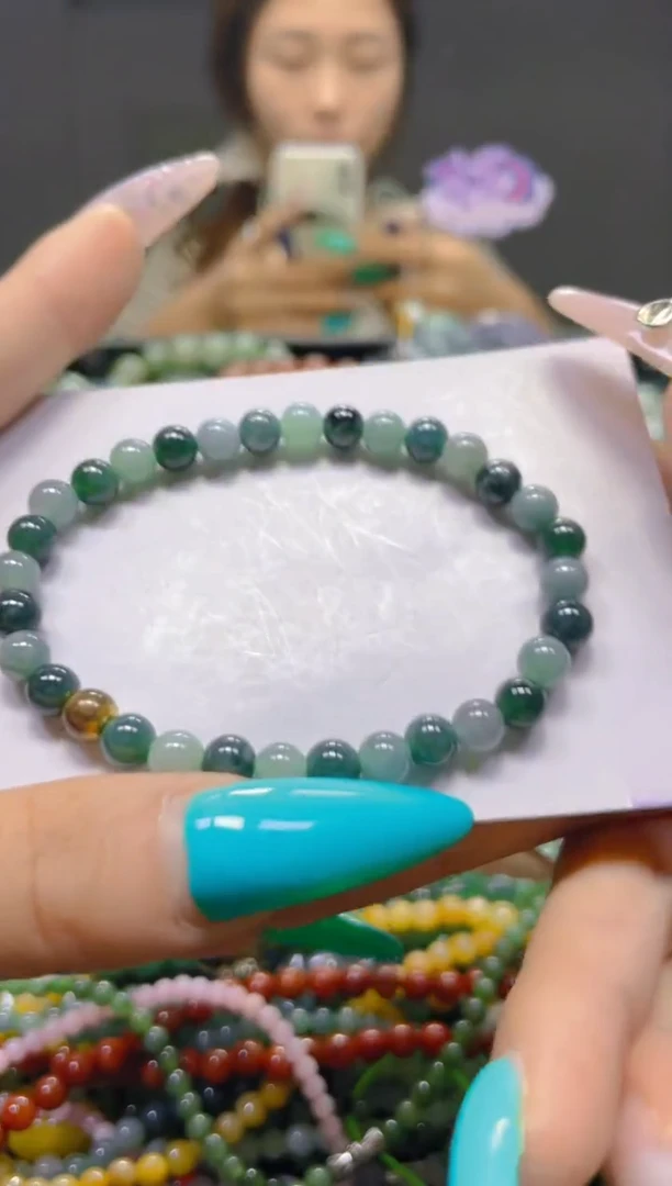 颈饰未镶嵌翡翠6MM/X/翡翠A货，一件也是批发价