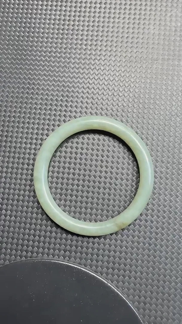 和田玉手镯未镶嵌214圈口55.4