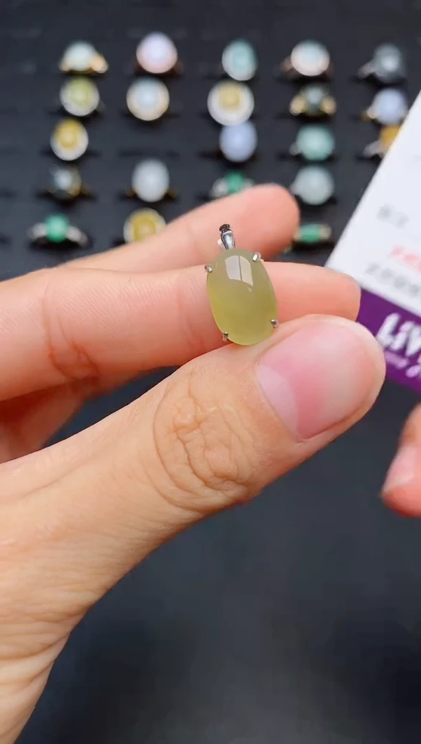 银S925镶嵌戒指翡翠1