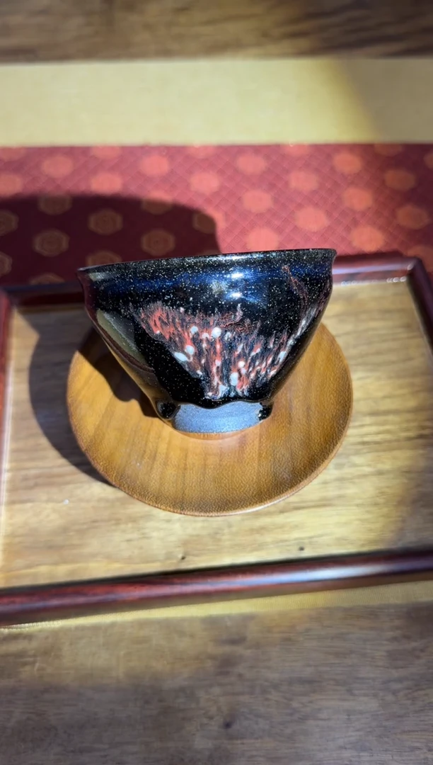 茶盏张木芳龙潭红鱼（送茶盘）86