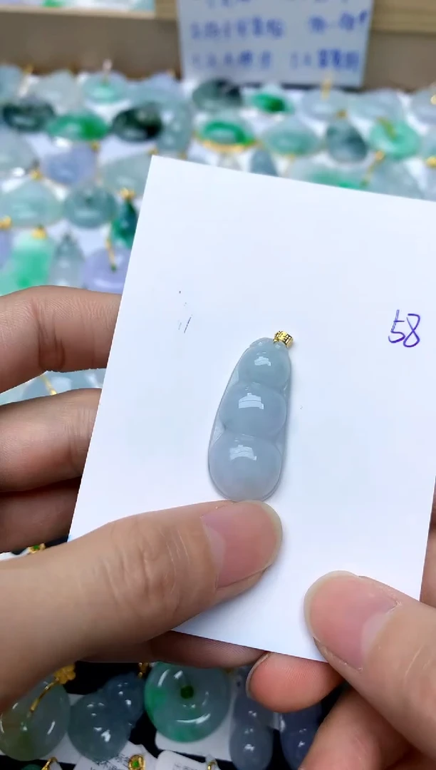【闪购商品】翡翠颈饰18K金镶嵌58天然A货翡翠
