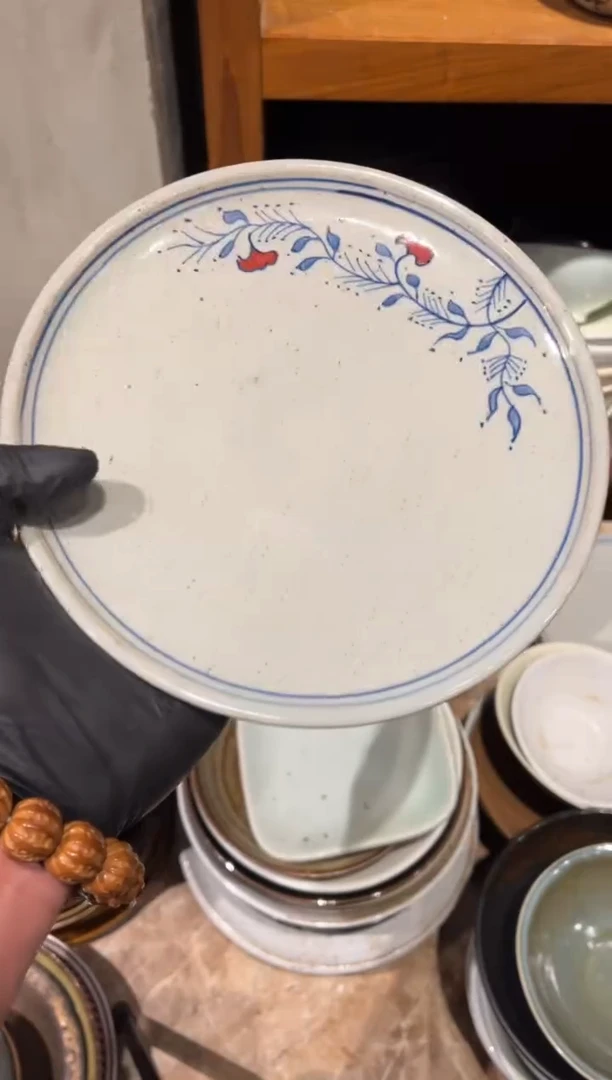 【闪购商品】瓷片964 微瑕灰釉牵牛花浅盘1个