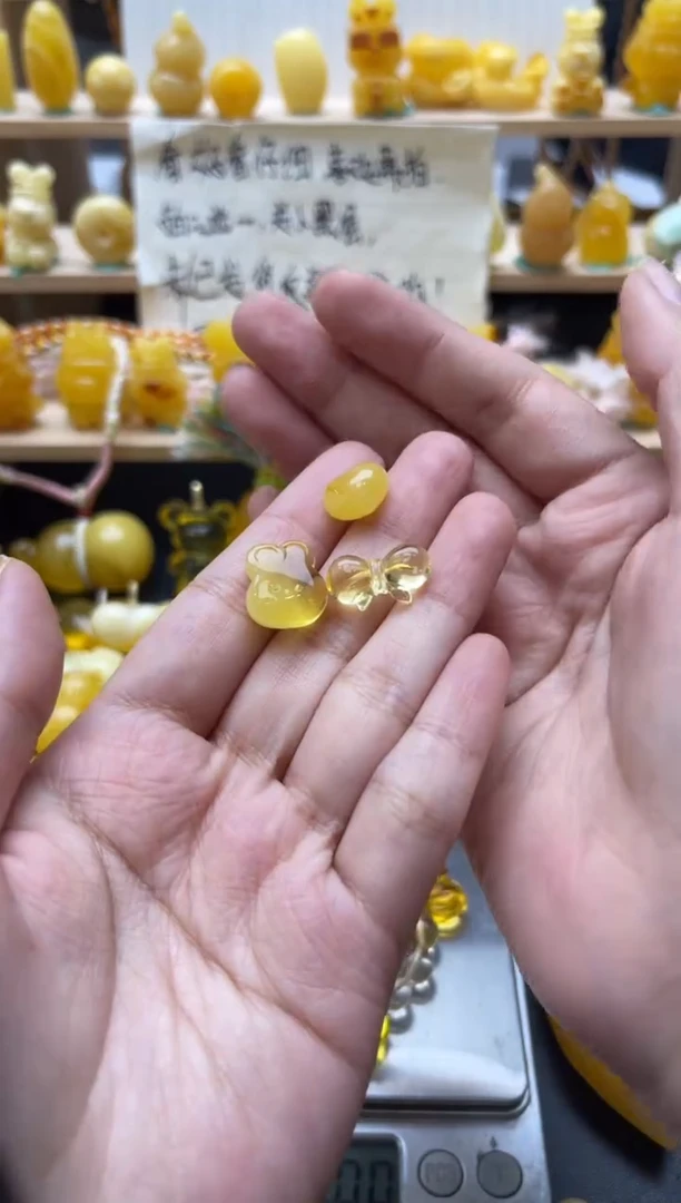 琥珀未镶嵌珠宝奇石015琥珀蜜蜡微瑕