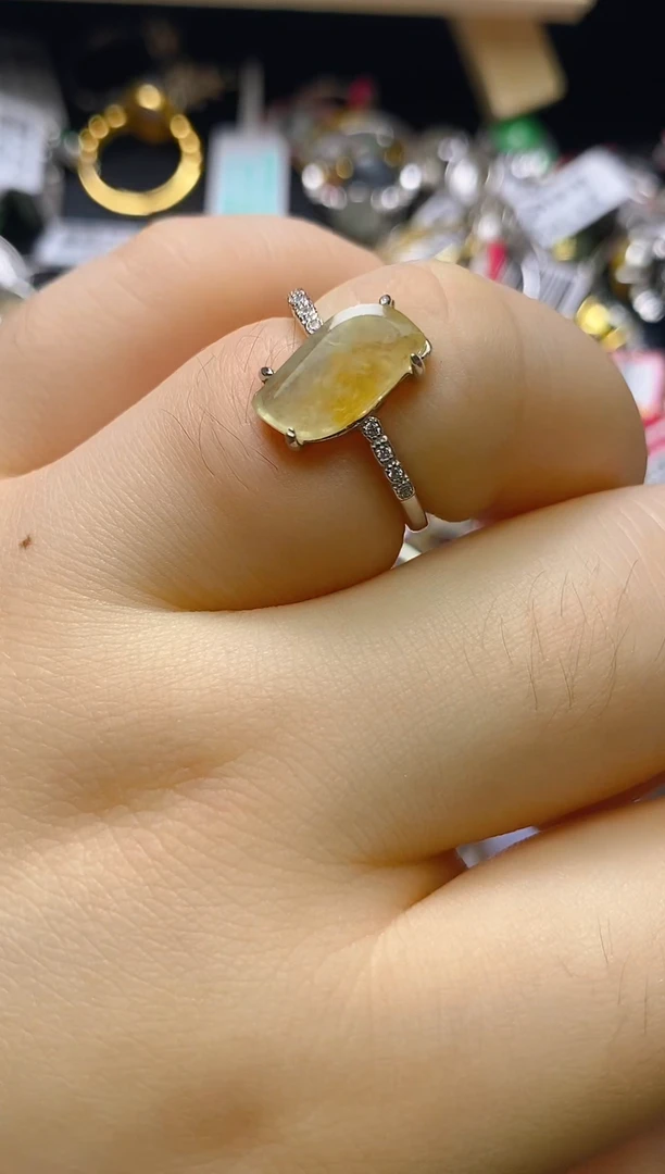 银S925镶嵌戒指翡翠百内无证书