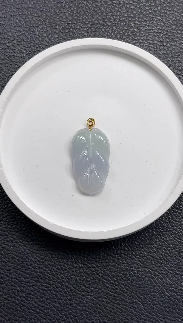 颈饰18K金镶嵌翡翠YM-122-2 叶子