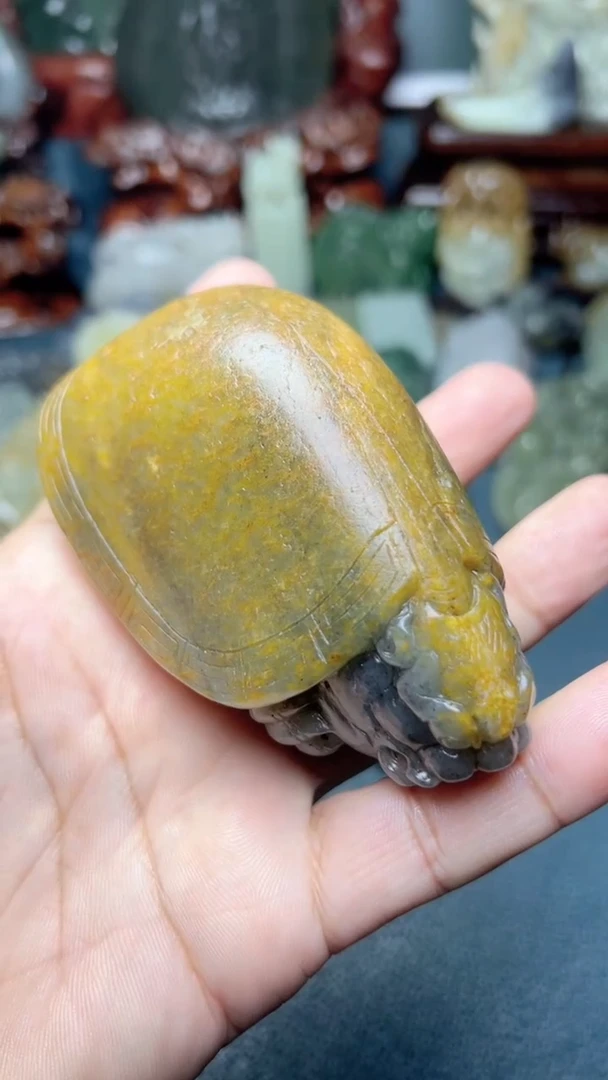 未镶嵌和田玉把件-