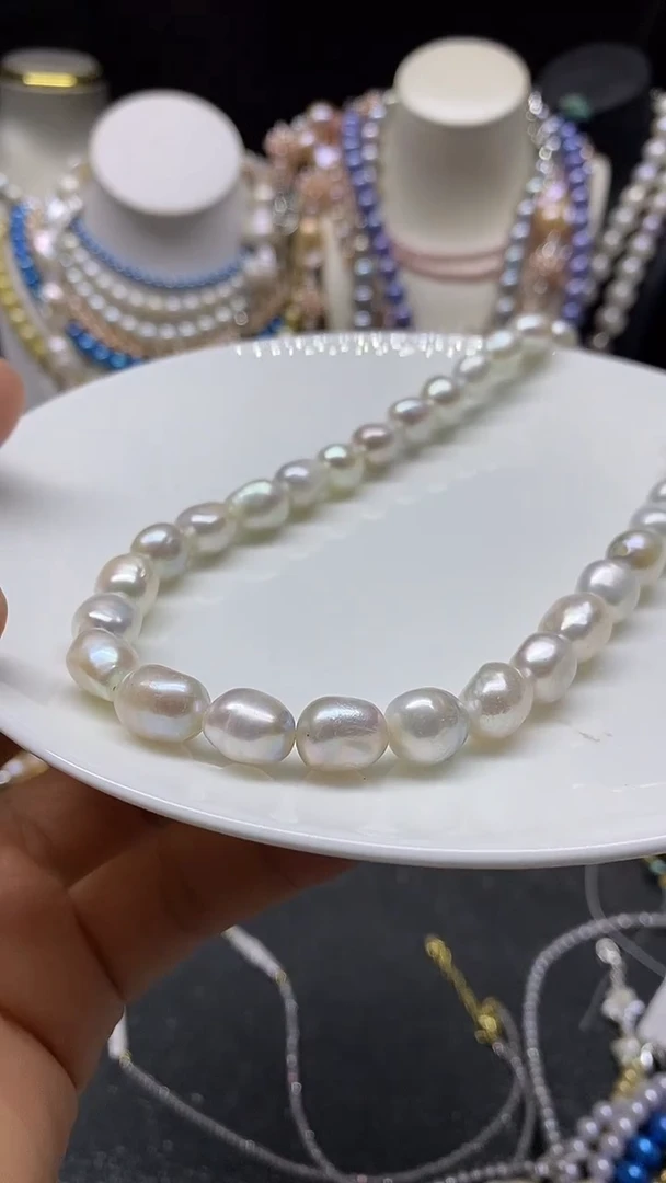 颈饰未镶嵌淡水珍珠多人