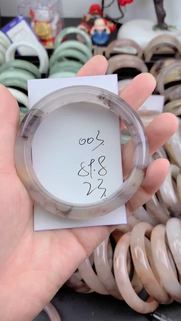 未镶嵌手镯石英质玉003