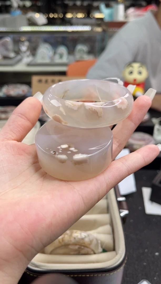 石英质玉手镯未镶嵌55圈口（赠品镯心）626143