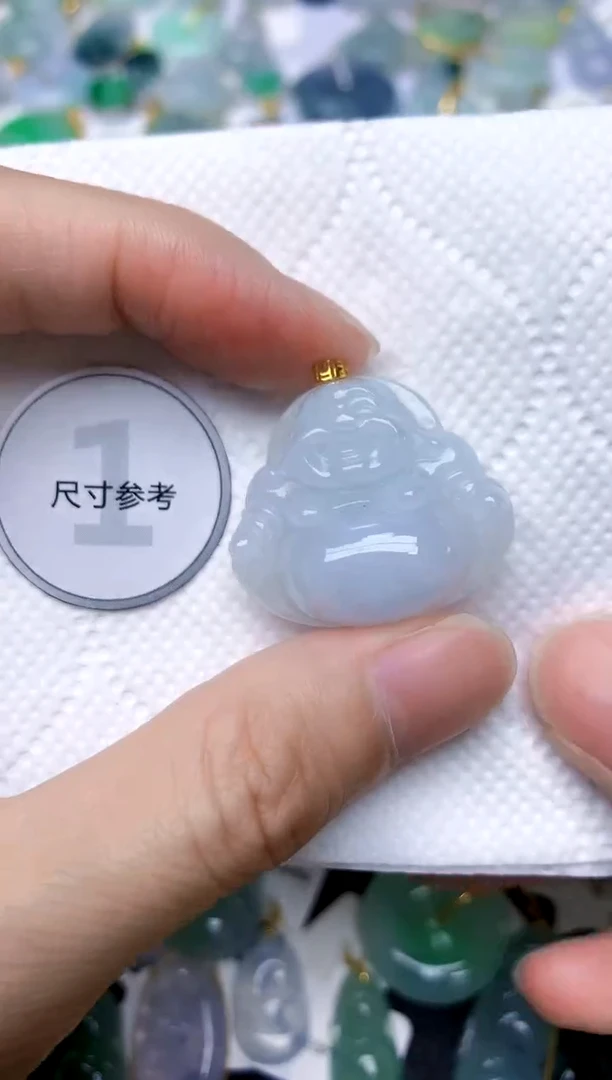 颈饰18K金镶嵌翡翠天然A货翡翠