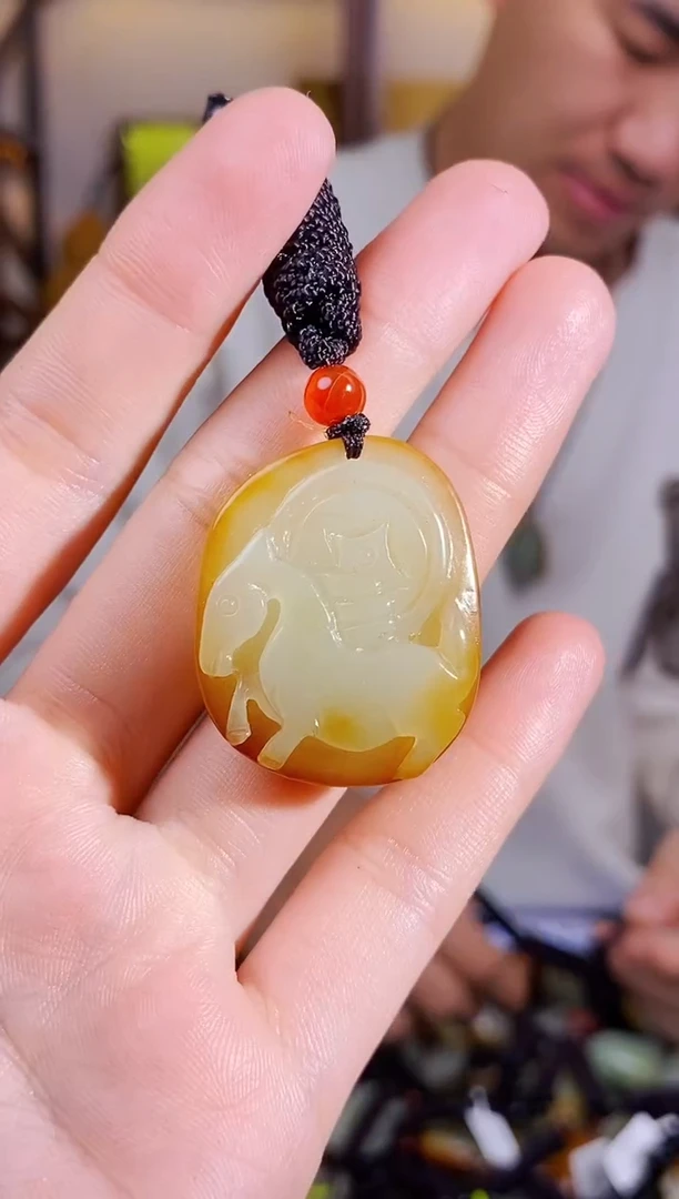 【闪购商品】和田玉颈饰未镶嵌1