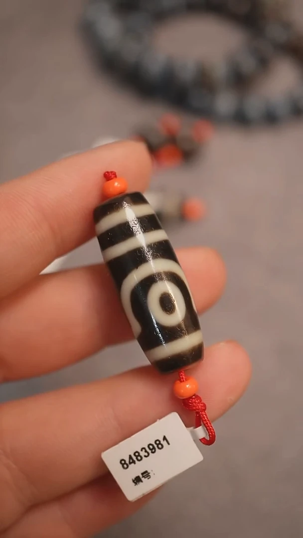 未镶嵌颈饰玛瑙/玉髓蚀花玛瑙珠定制编绳