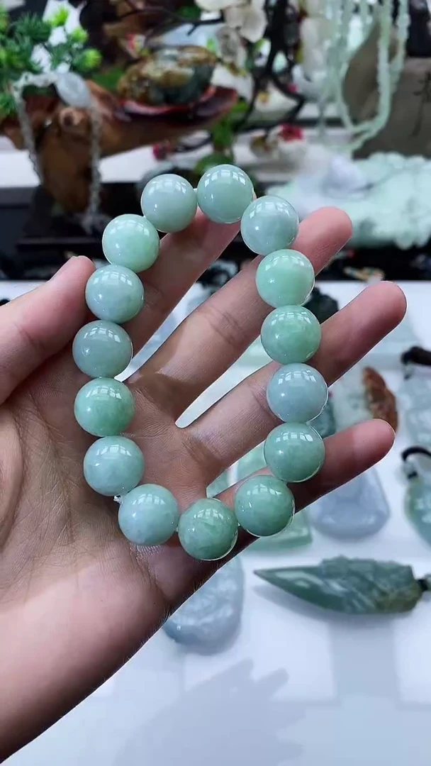 颈饰未镶嵌翡翠天然缅甸A货翡翠