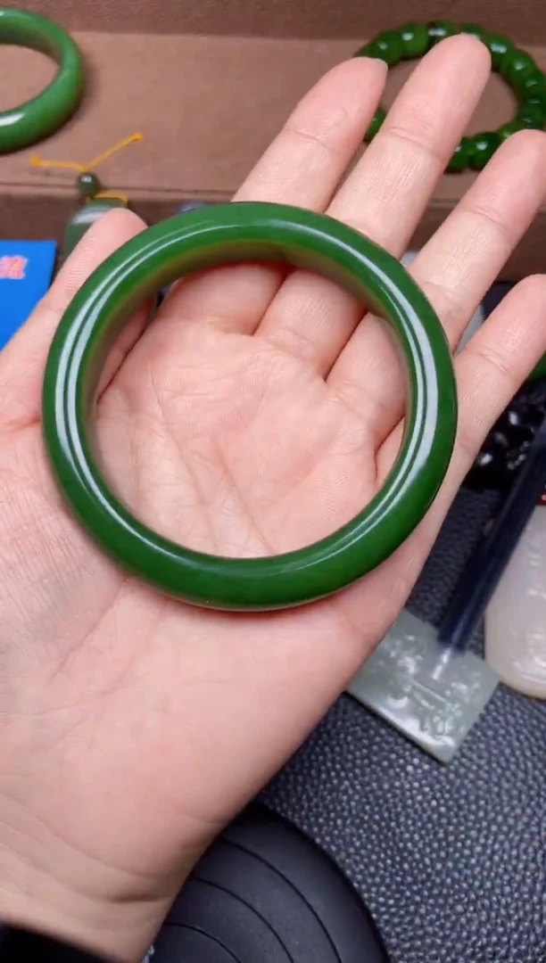 颈饰未镶嵌和田玉F27