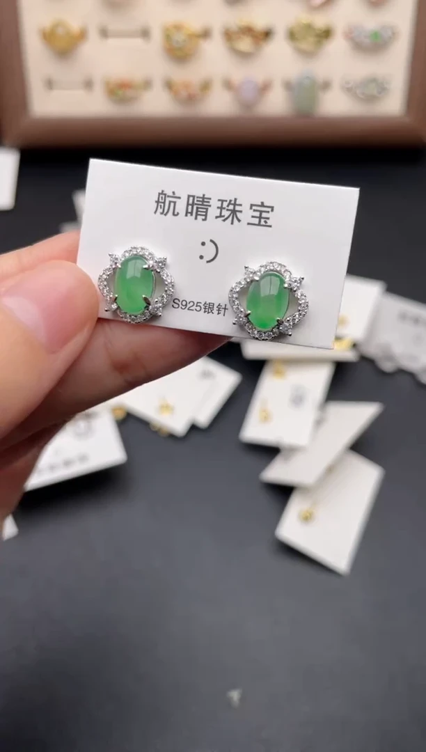 翡翠戒指银S925镶嵌一物一证一礼盒