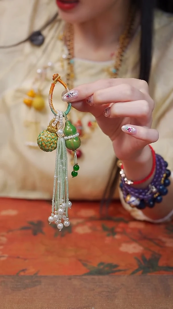 111漆艺工艺小葫芦118