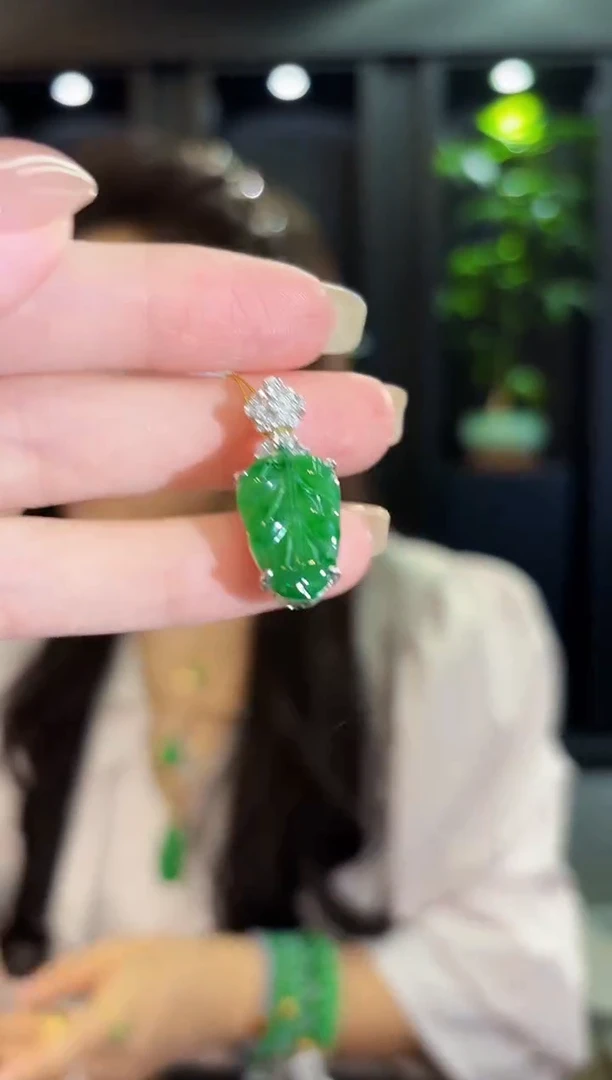吊坠(不含链)未镶嵌翡翠 缅料A货/支持复检/一件