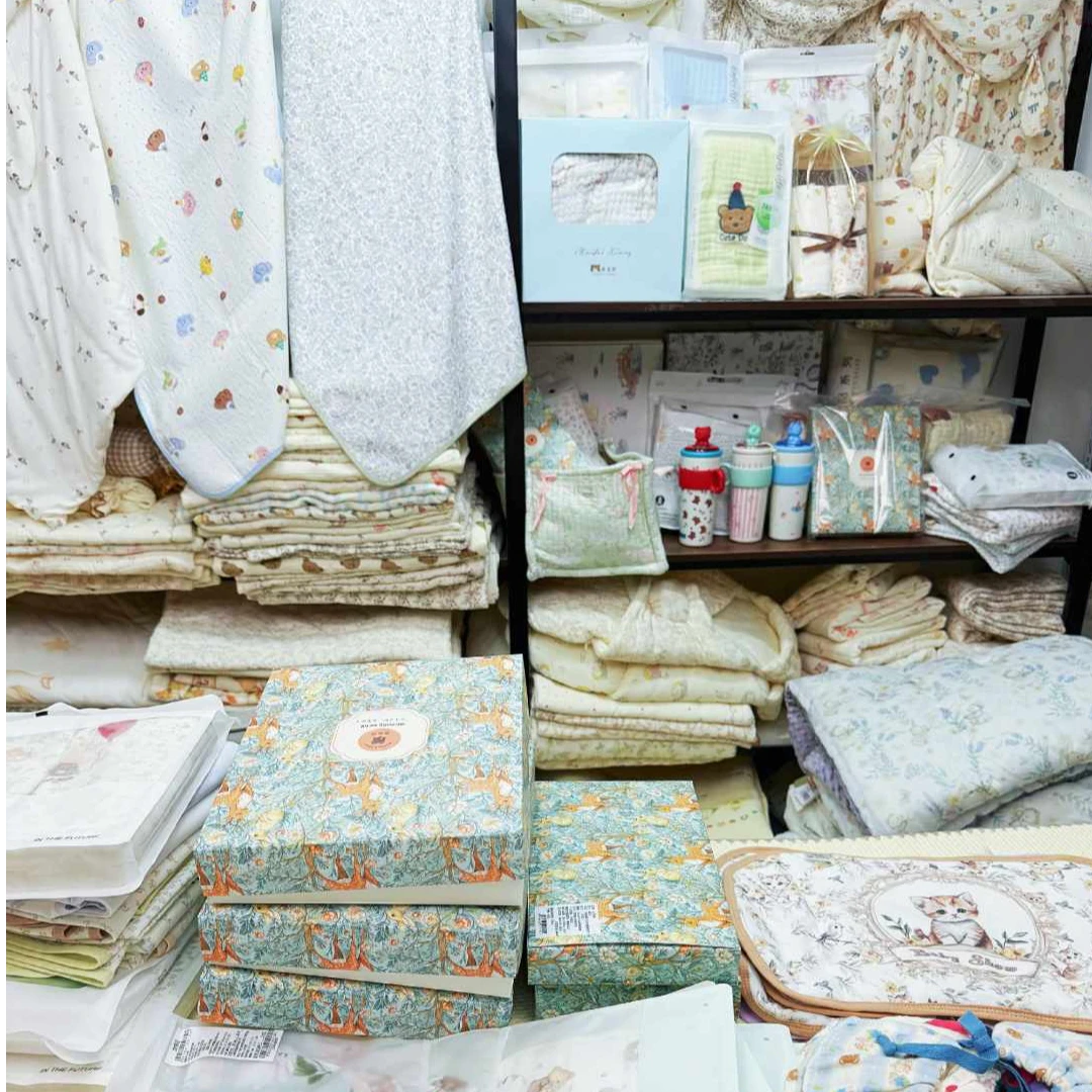 依依孕婴待产用品【浴巾.包单.包被.隔尿垫.围嘴.棉花被子】母婴