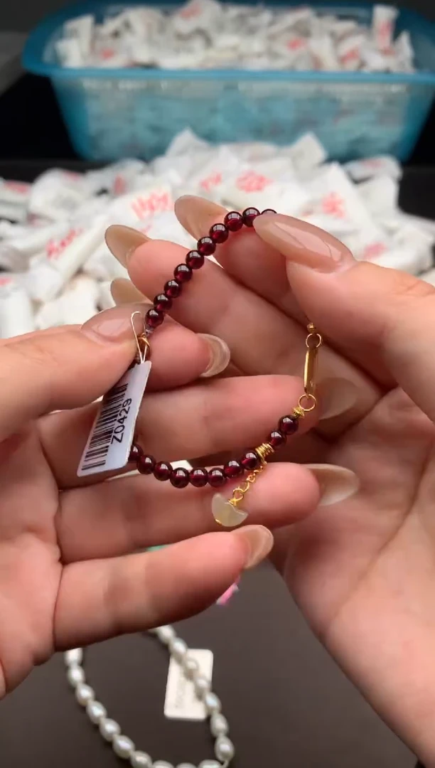 【闪购商品】石榴石手链银S925镶嵌一