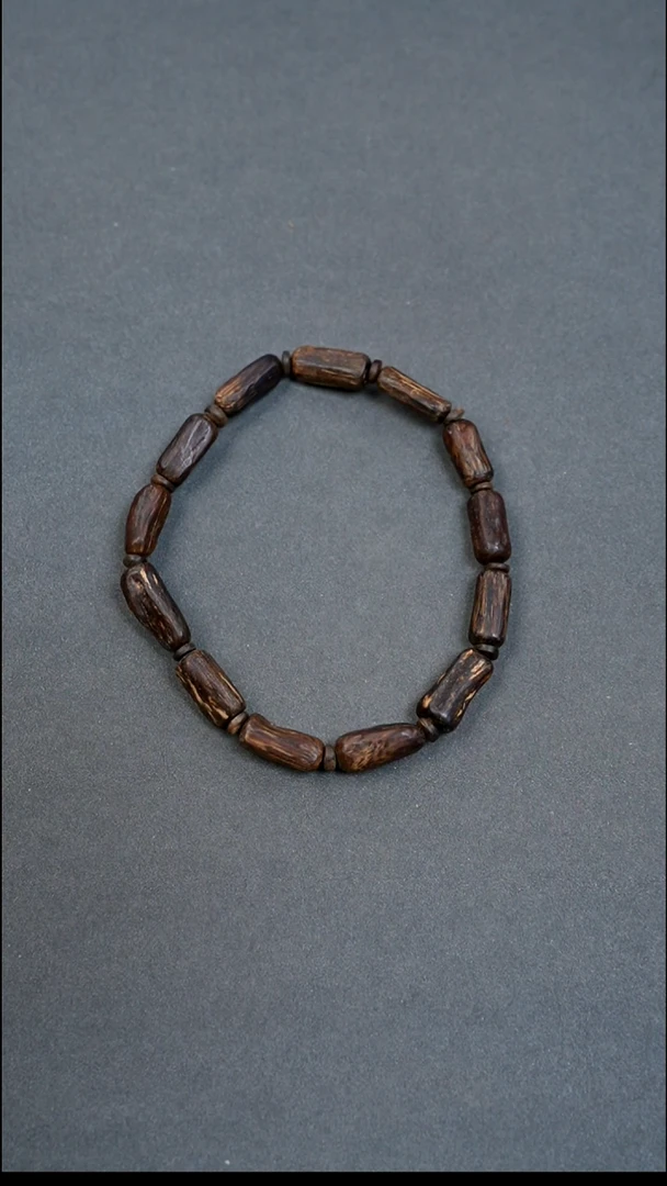 沉香沉香碎屑达拉干软丝沉水随行桶珠5.2g