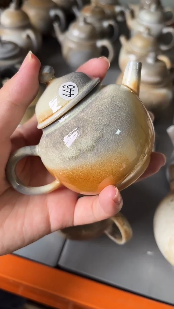 壶446号容量100-110ML中白泥 仿手工壶
