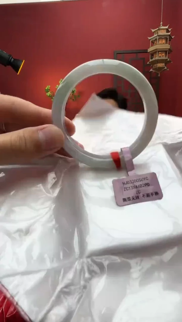 未镶嵌手镯翡翠翡翠手镯5