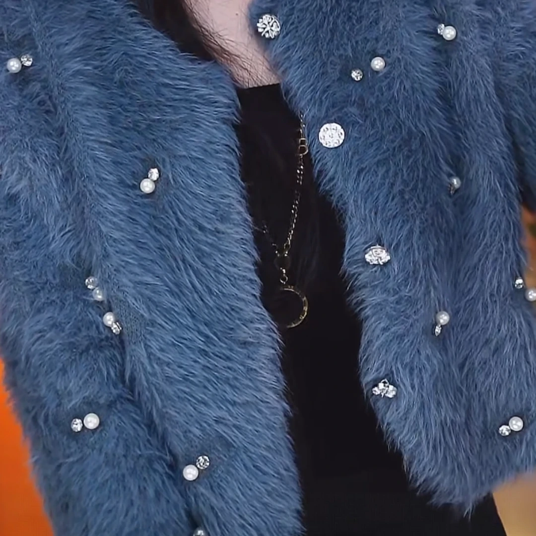 [星蒂专柜清货]狐狸毛-小香风气质短款洋气镶钻针织气质开衫1247