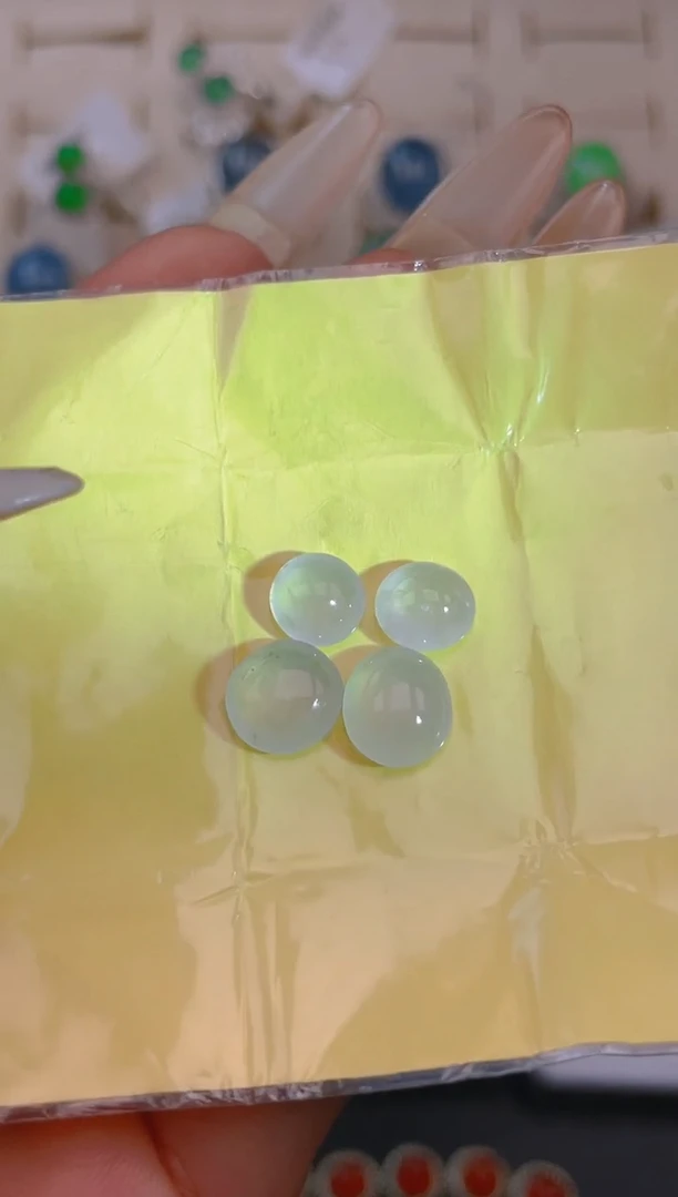 未镶嵌定制翡翠天然翡翠蛋面70
