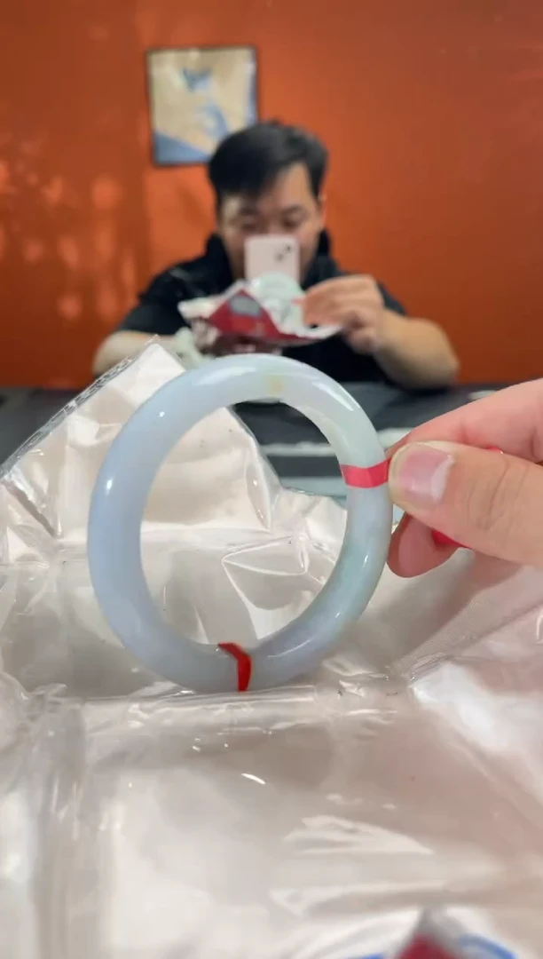 未镶嵌手镯翡翠55