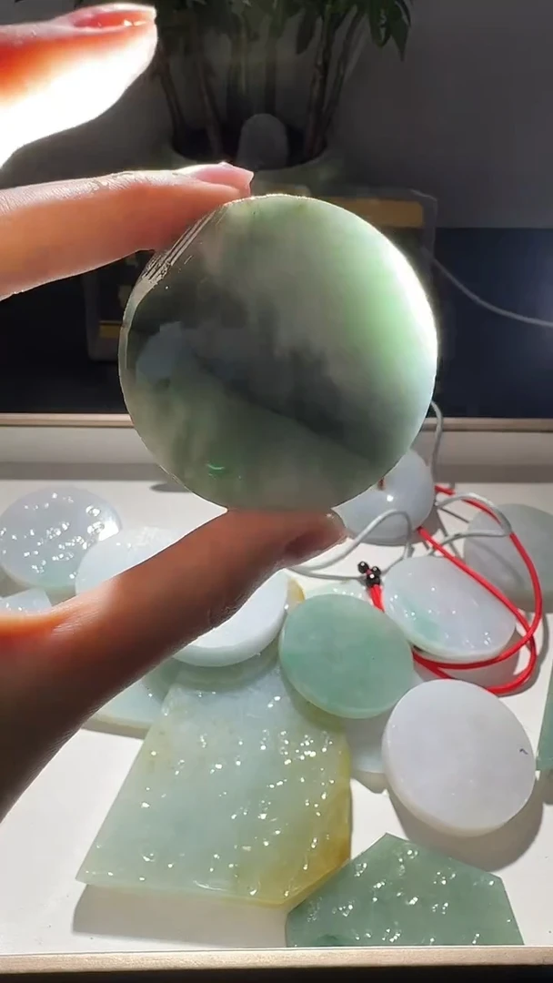 未镶嵌挂件翡翠翡翠