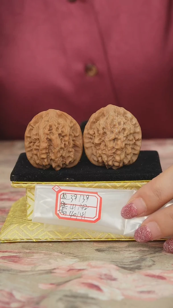 文玩核桃把件非嫁接马老四