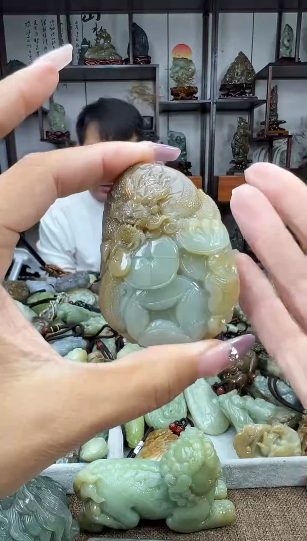 未镶嵌和田玉把件1