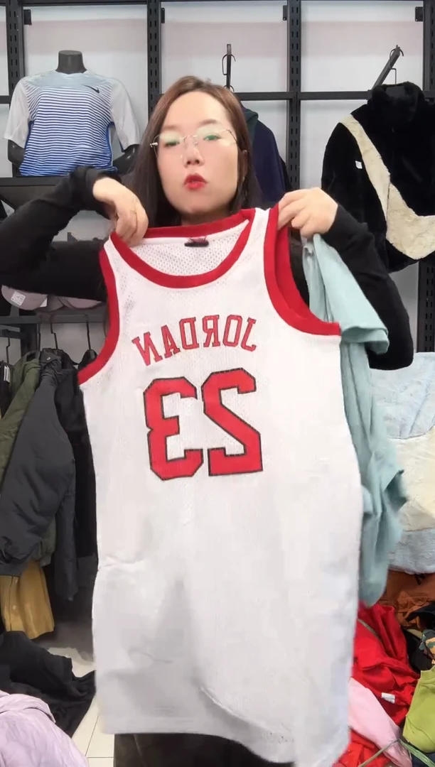 2688  编码  瑕疵直播间过款为准 尺码2