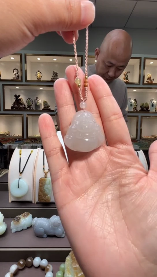 颈饰未镶嵌和田玉苏