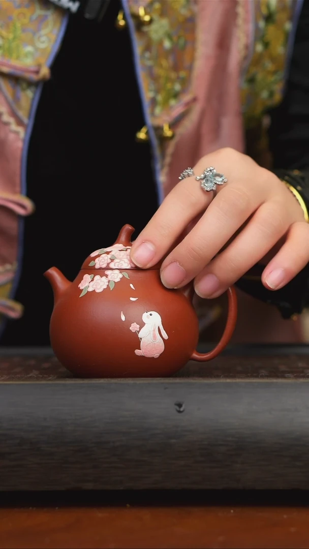 【闪购商品】紫砂茶壶朱泥兔子茄瓜壶