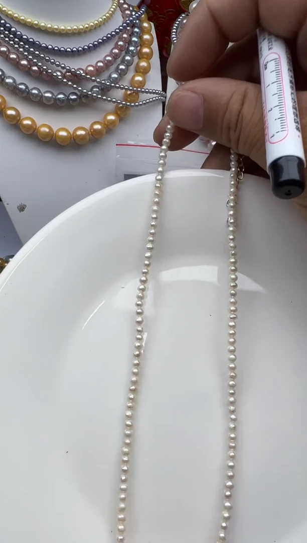 淡水珍珠未镶嵌颈饰1